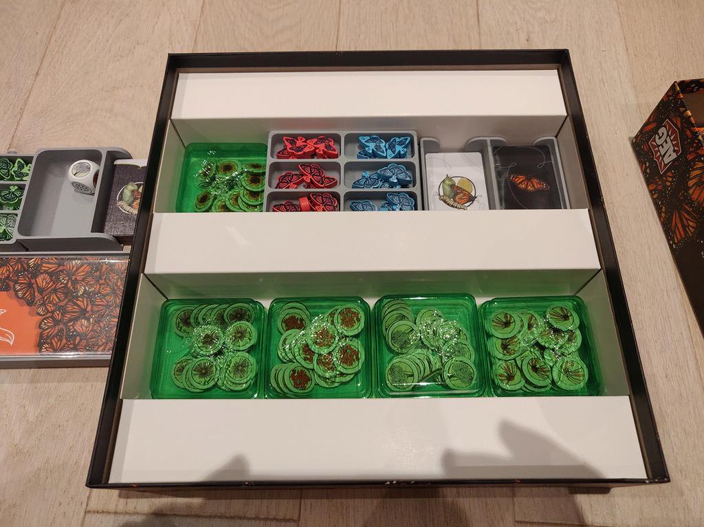 Mariposas Board Game Organizer and Insert (etsy image id: 6254074502)