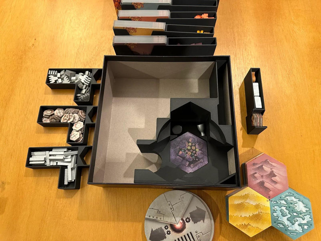 Defenders of the Wild Board Game Organizer and Insert (etsy image id: 6271781598)