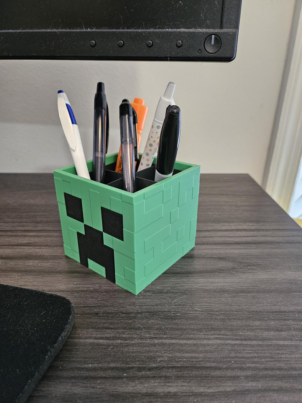 Creeper Desk Accessory Holder - Perfect for any Desk! (etsy image id: 6288325265)