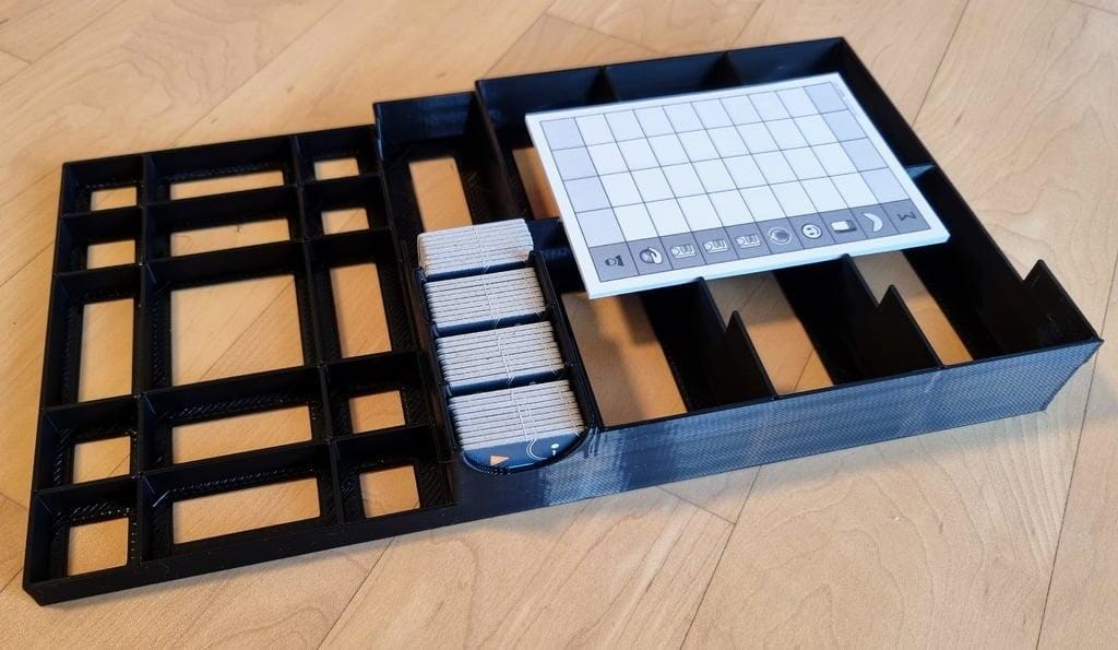 Evacuation Board Game Organizer and Insert (etsy image id: 6296036508)
