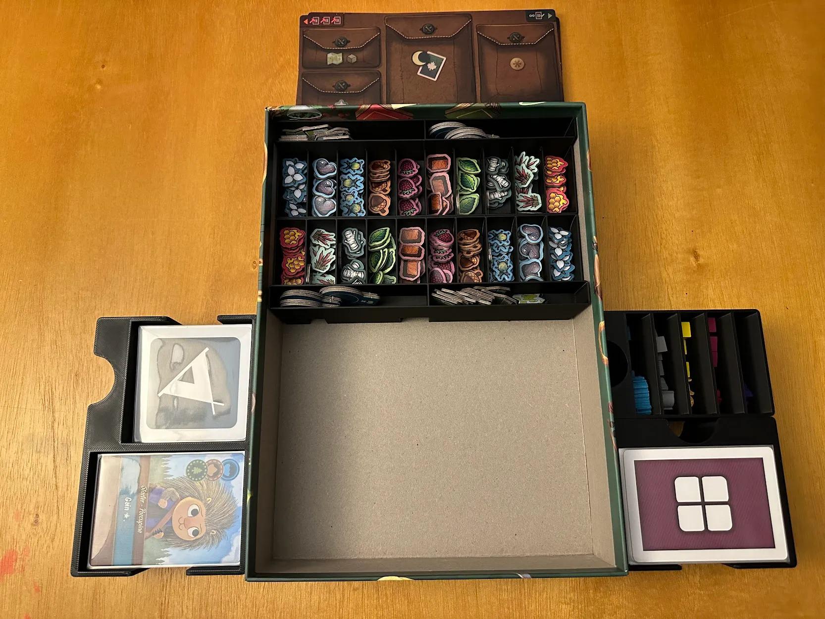 Maple Valley Board Game Organizer and Insert (etsy image id: 6301135900)
