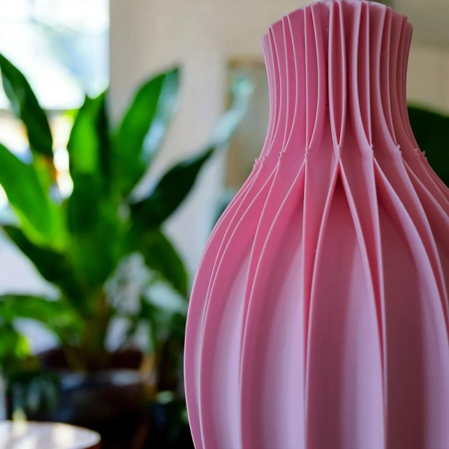 Ribbed Design Vase - 22 Color Options! - Facetta Concept - 3D Printed (etsy image id: 6680225291)