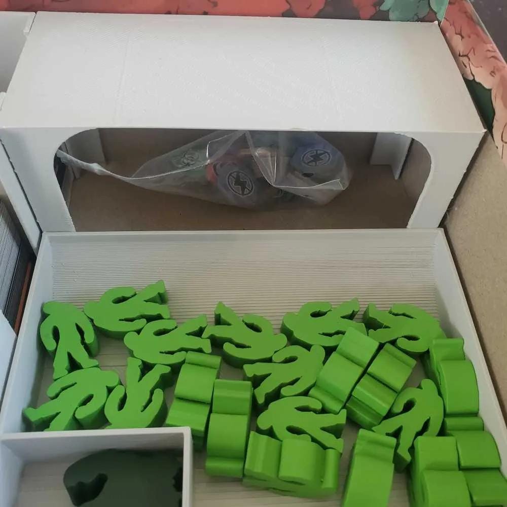 Outbreak - The Zombie Apocalypse Board Game Organizer and Insert (etsy image id: 6733321778)