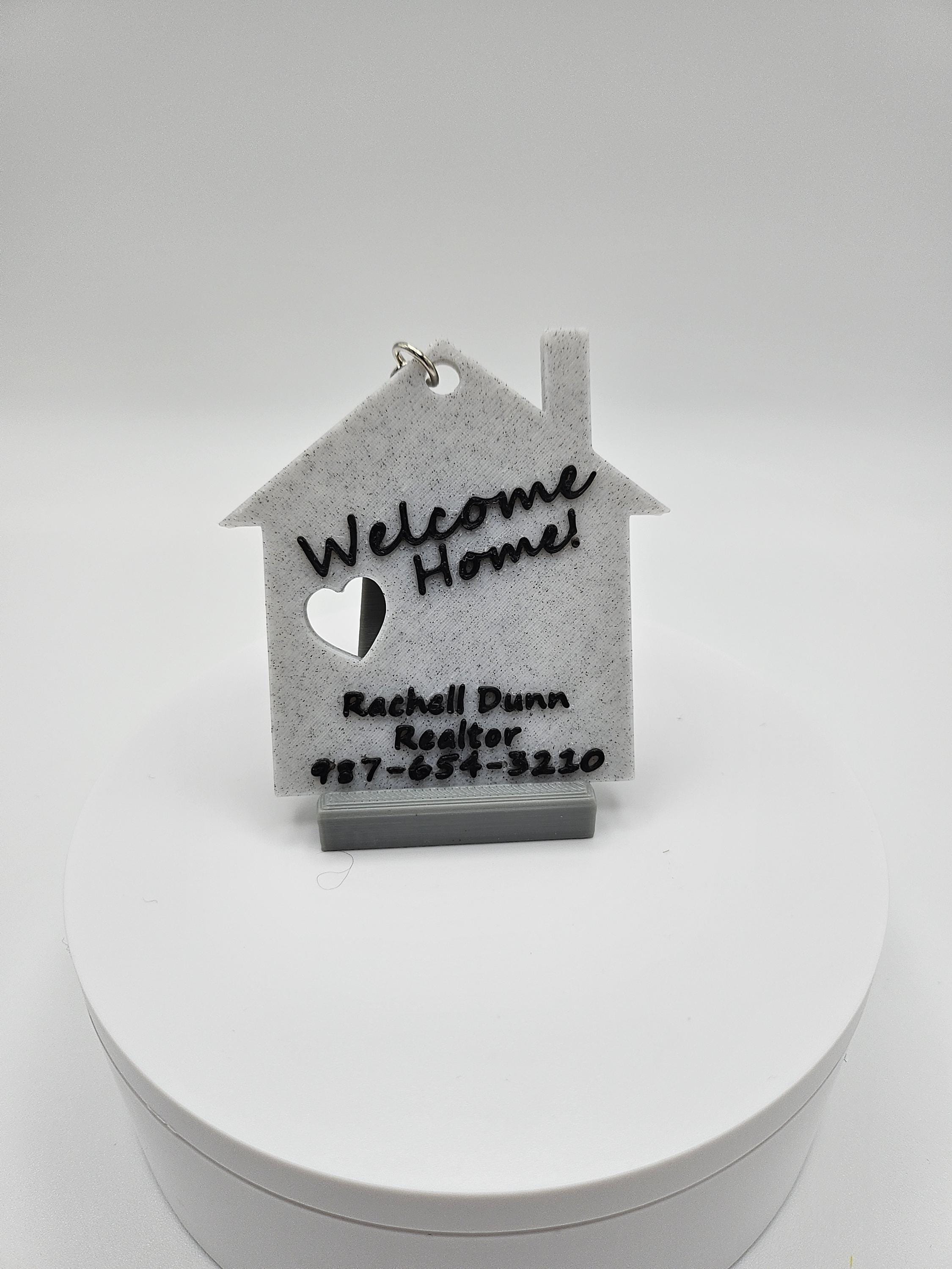 Personalized Welcome Home Keychain - Open House/Closing Gift - Bulk Orders Available! (etsy image id: 6740574609)