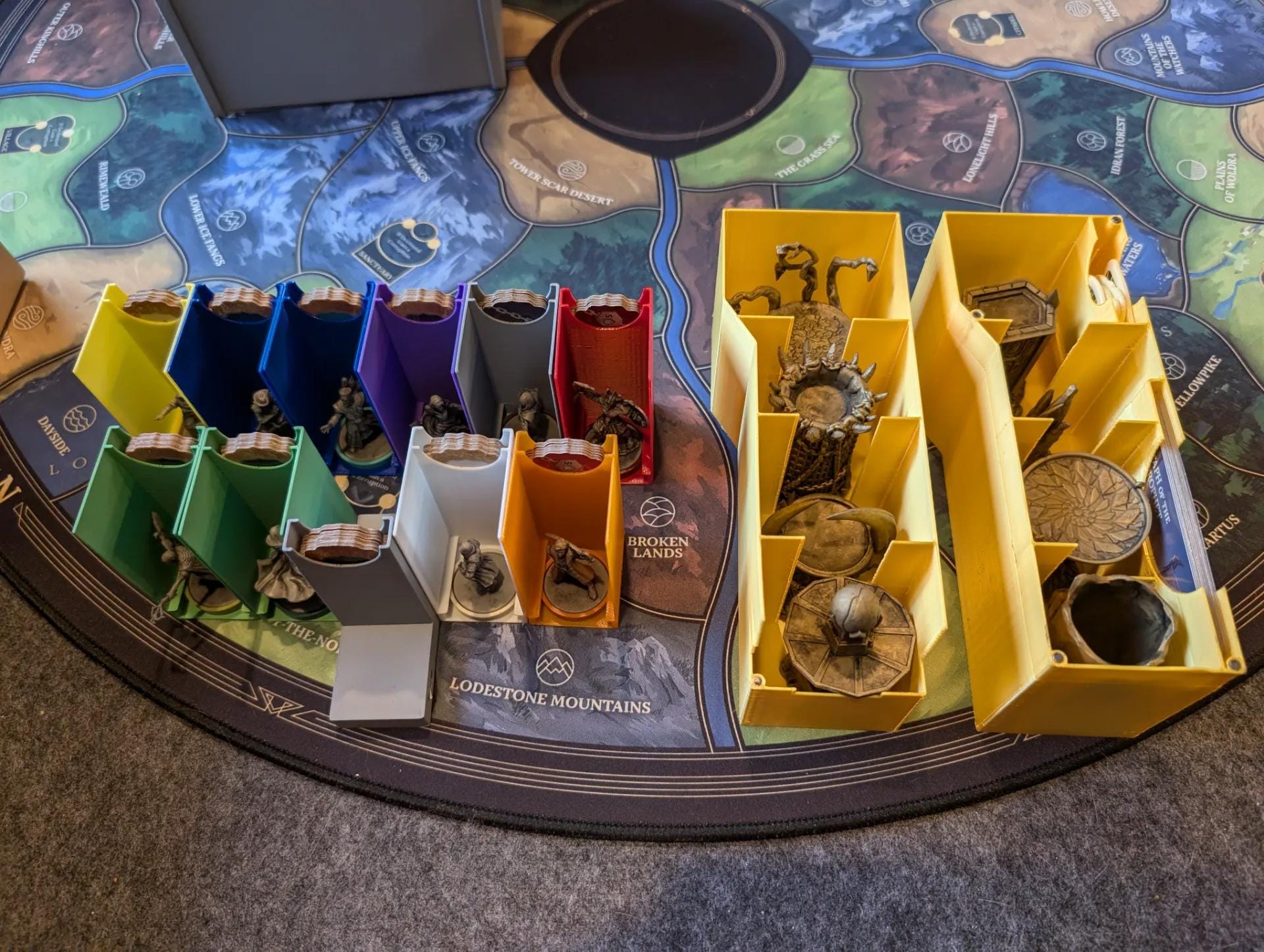 Return to Dark Tower + Expansions Board Game Organizer / Insert (etsy image id: 6779632845)