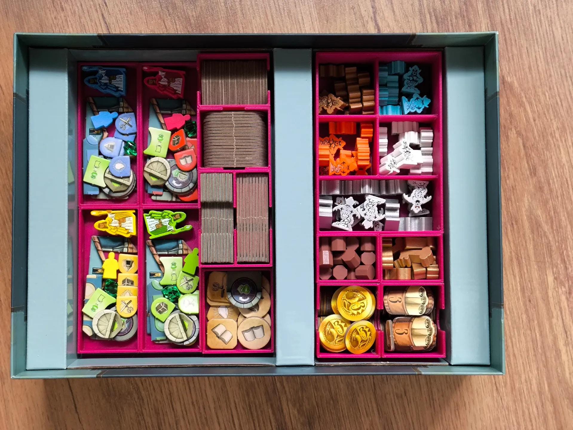 Djinn Board Game Organizer / Insert (etsy image id: 6915289814)