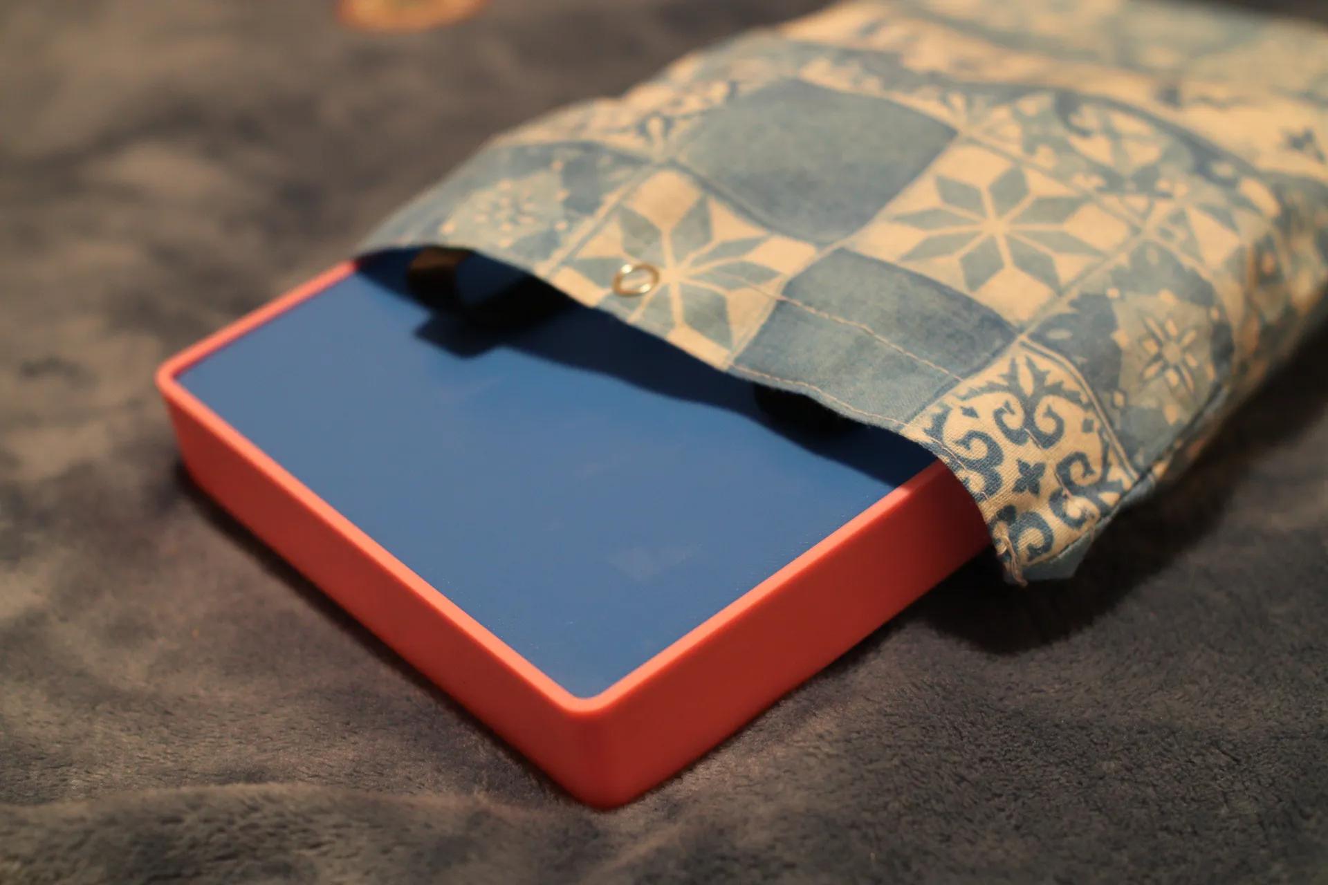 Azul Mini Board and Tile Box (etsy image id: 7042944723)