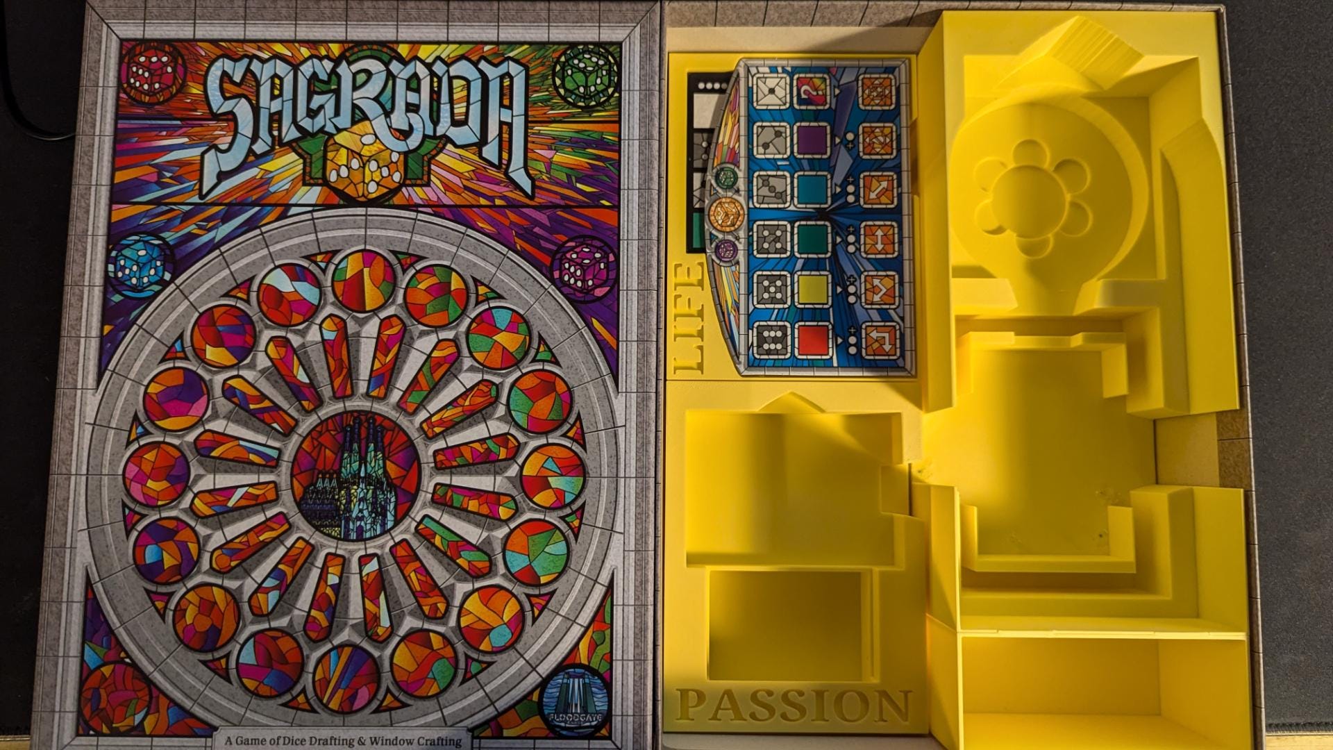 Sagrada + Expansions Organizer and Insert (etsy image id: 7233325040)