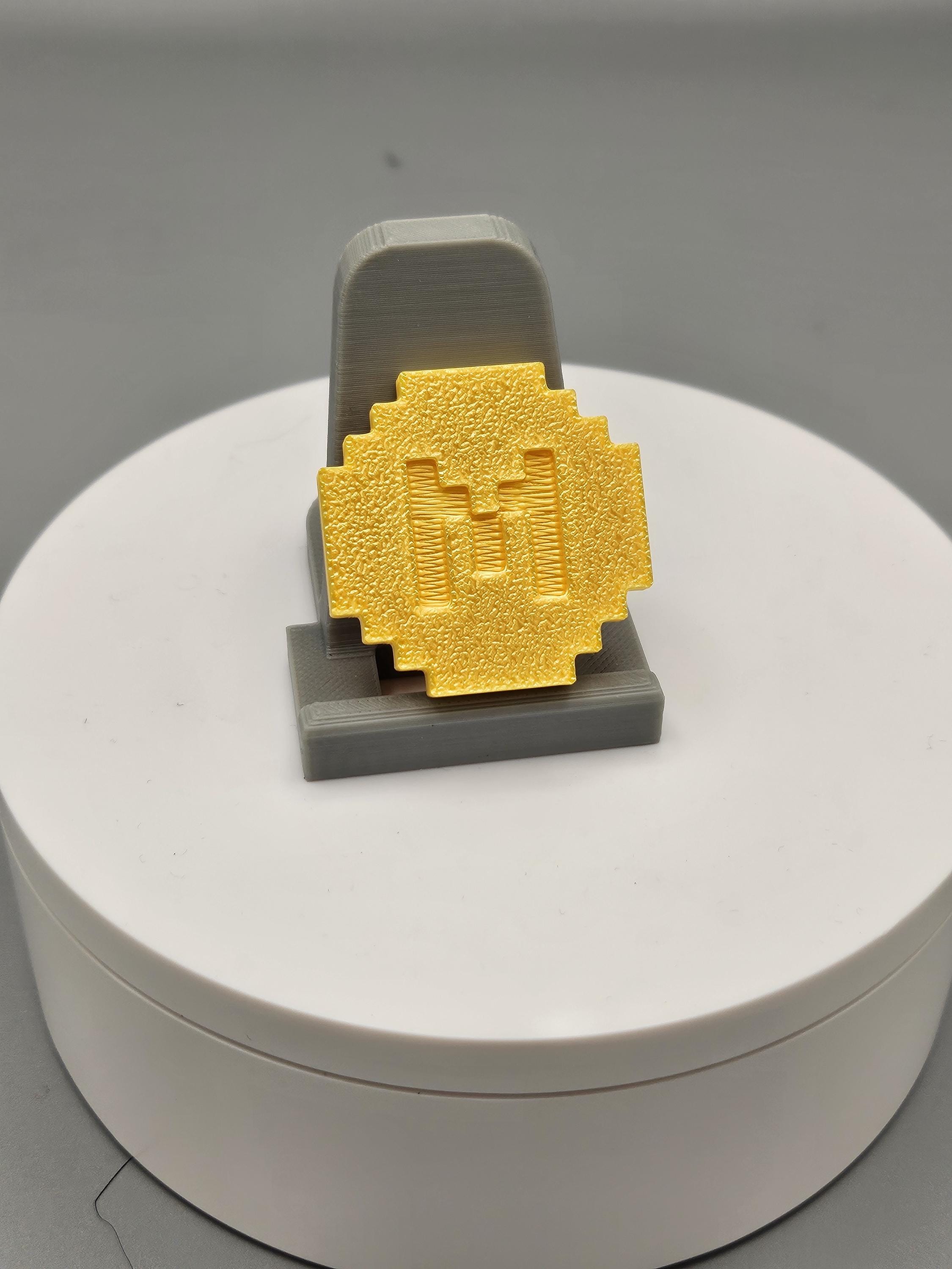 Minecoins / Gold Party Favors & Game Counters (etsy image id: 7265966629)