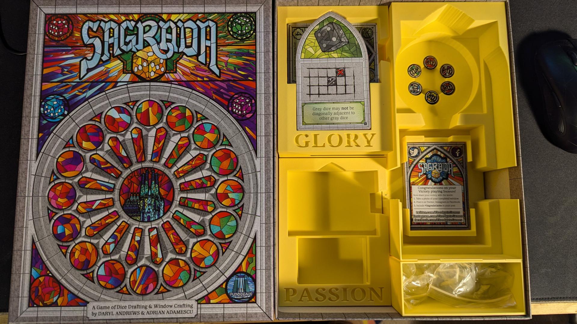 Sagrada + Expansions Organizer and Insert (etsy image id: 7281287083)