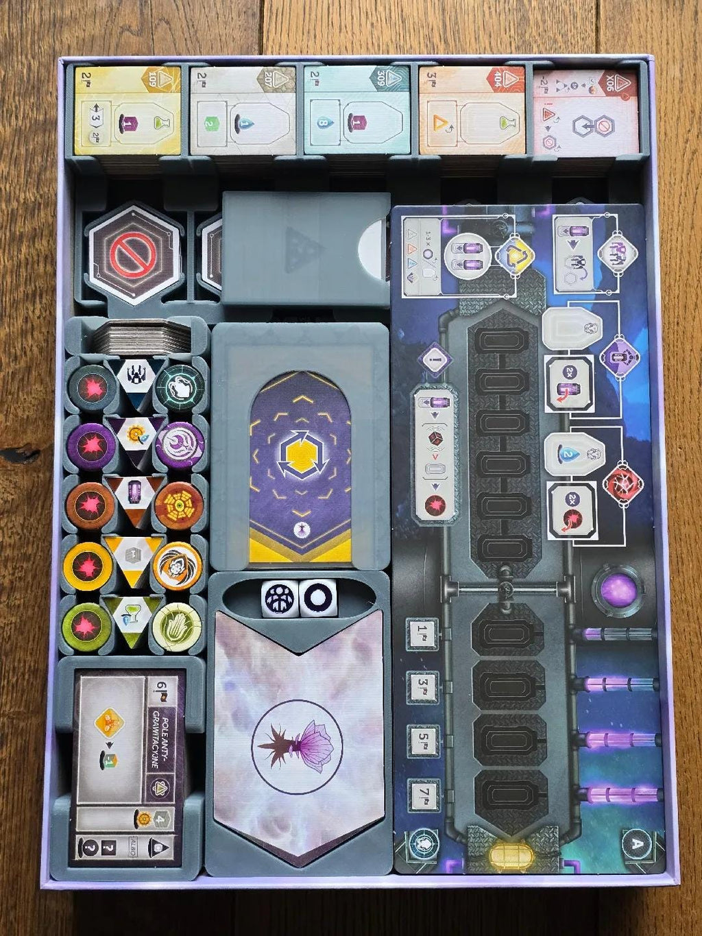 Anachrony + Fractures of Time Organizer and Insert (etsy image id: 7288810096)