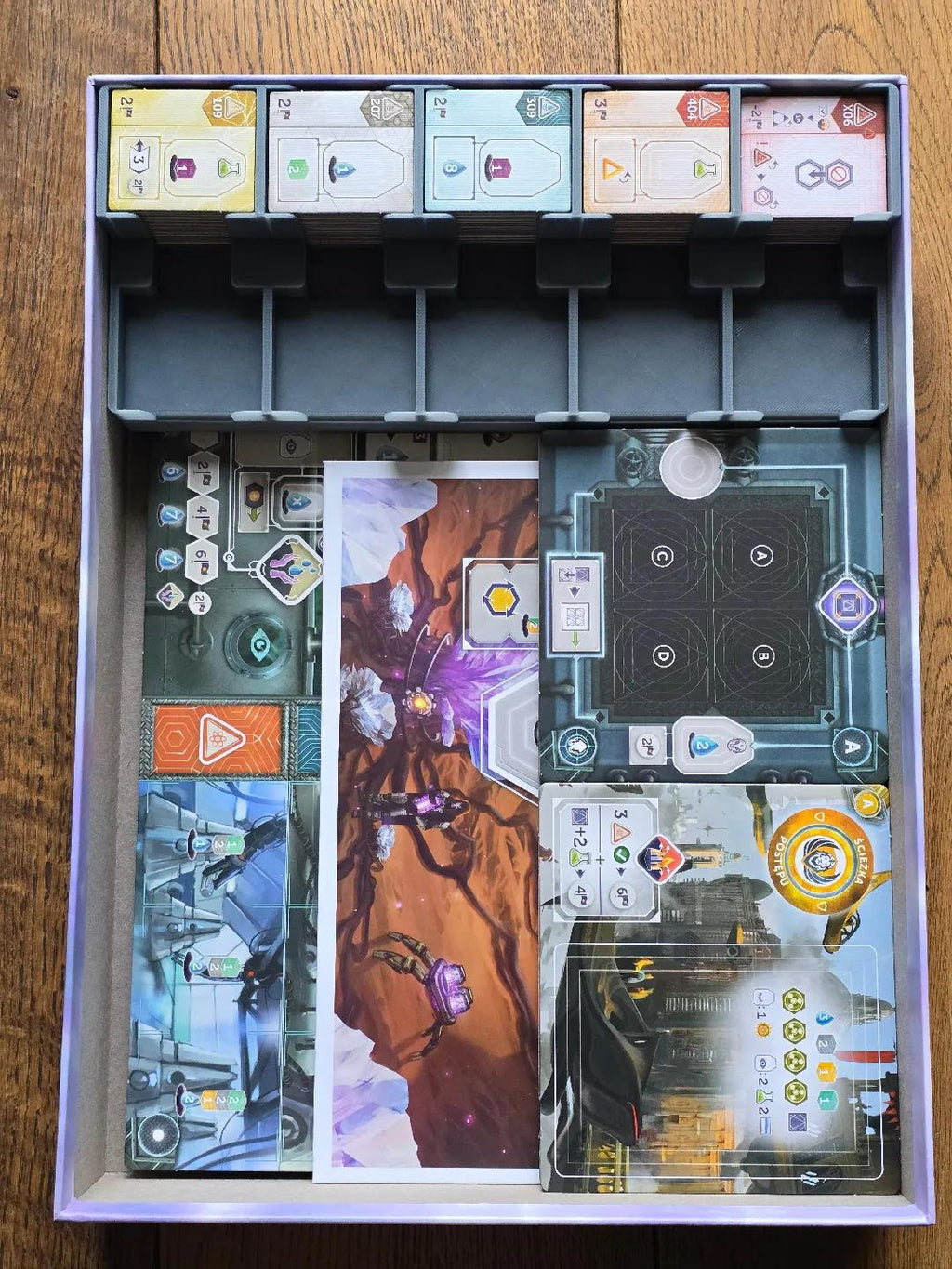 Anachrony + Fractures of Time Organizer and Insert (etsy image id: 7336758197)