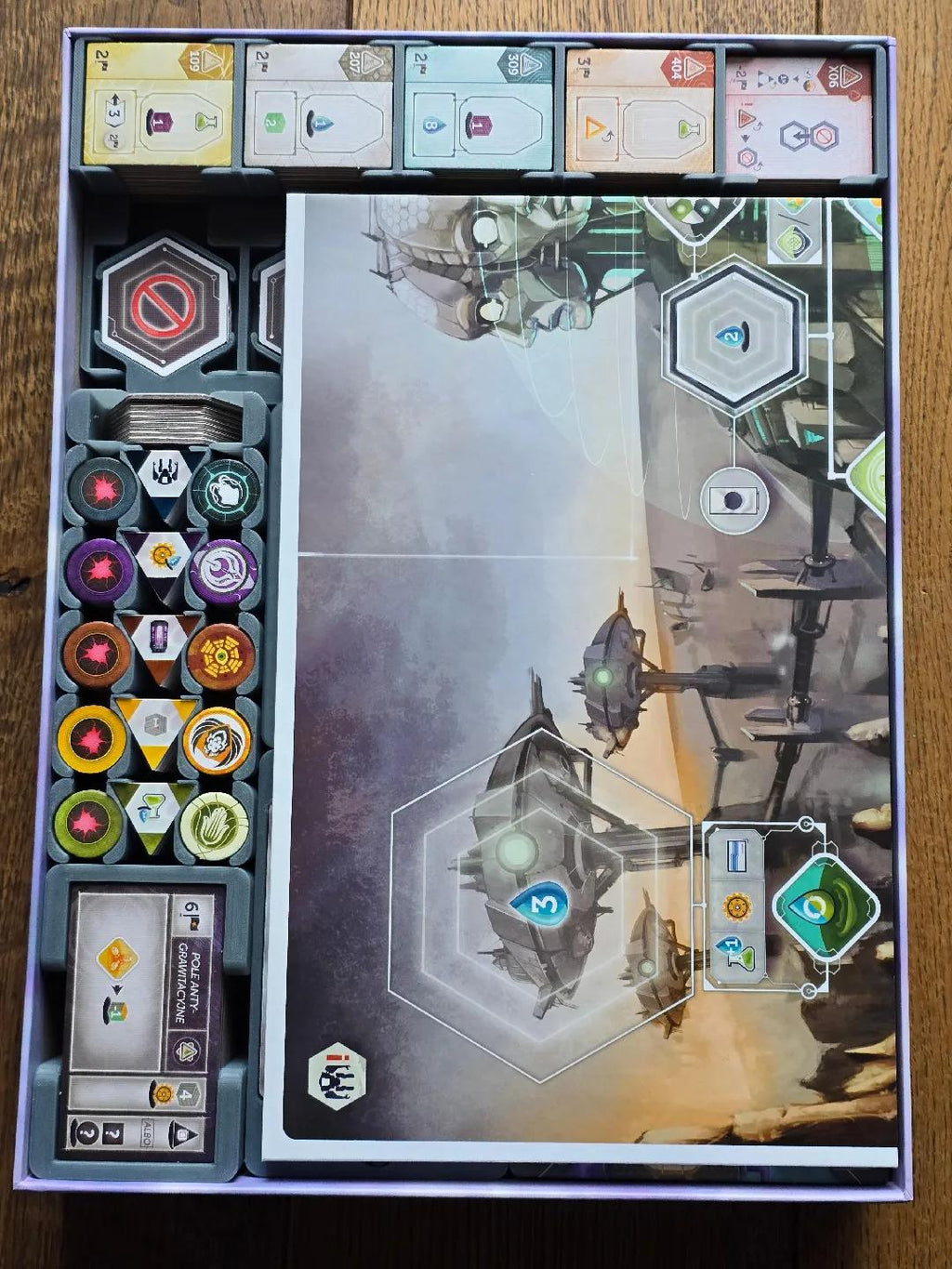 Anachrony + Fractures of Time Organizer and Insert (etsy image id: 7336758293)