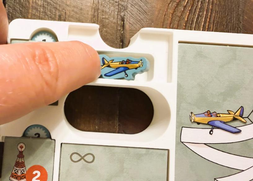 Food Chain Magnate Deluxe Organizer / Insert (etsy image id: 7845695045)