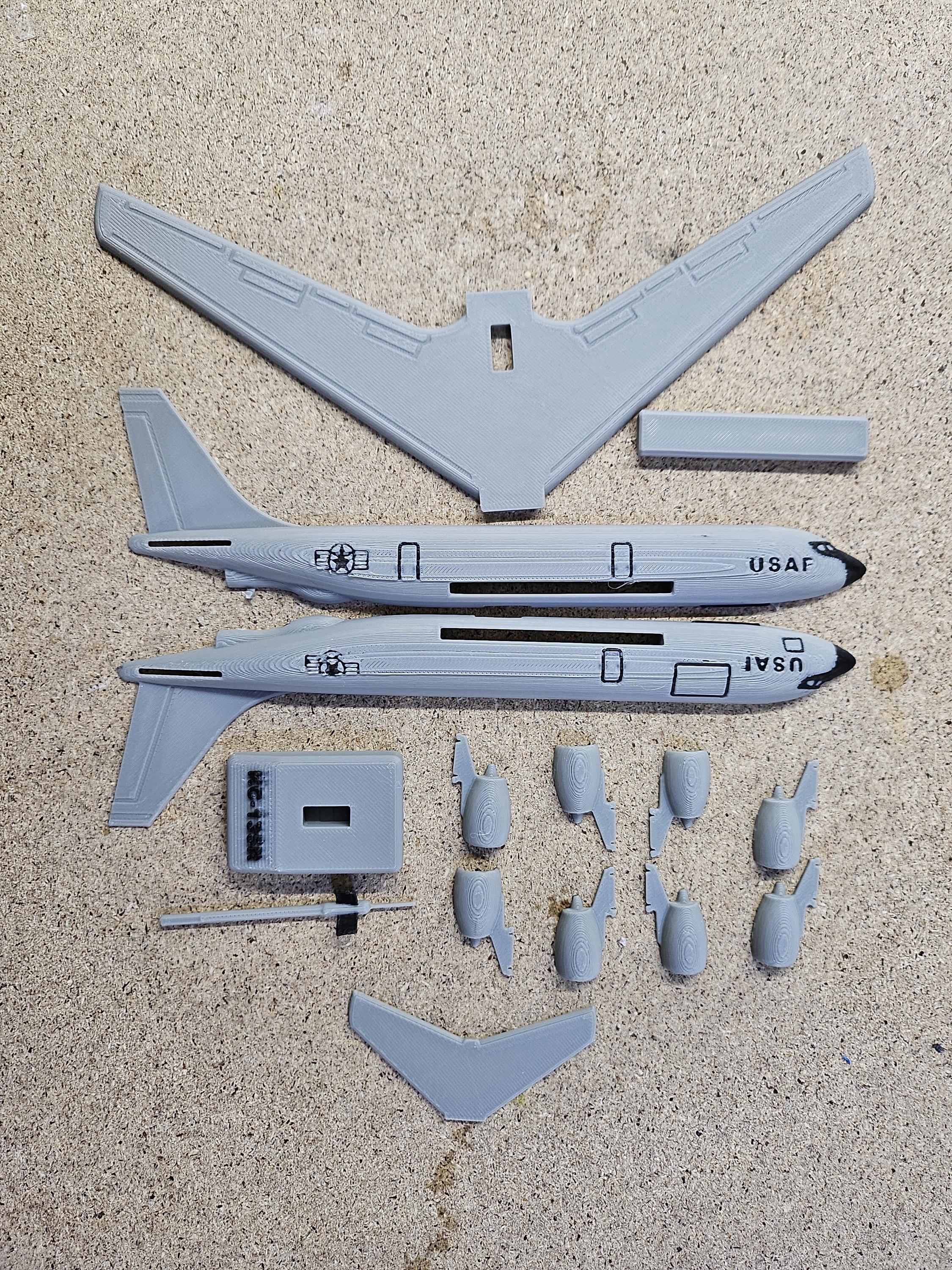 KC-135 Stratotanker Model – 3D Printed Aircraft Display (etsy image id: 7878034884)