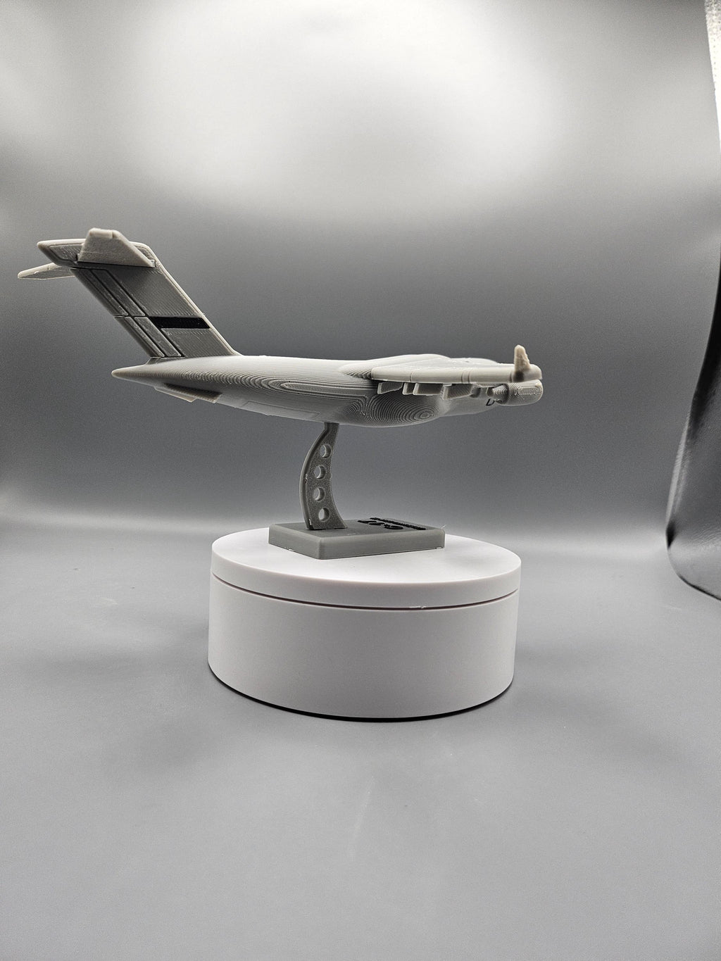 C-17 Globemaster III Model – 3D Printed Aircraft Display (etsy image id: 7878044064)