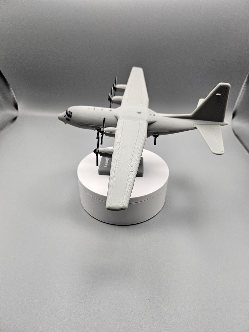 AC-130 Ghostrider Model – 3D Printed Aircraft Display (etsy image id: 7878047126)