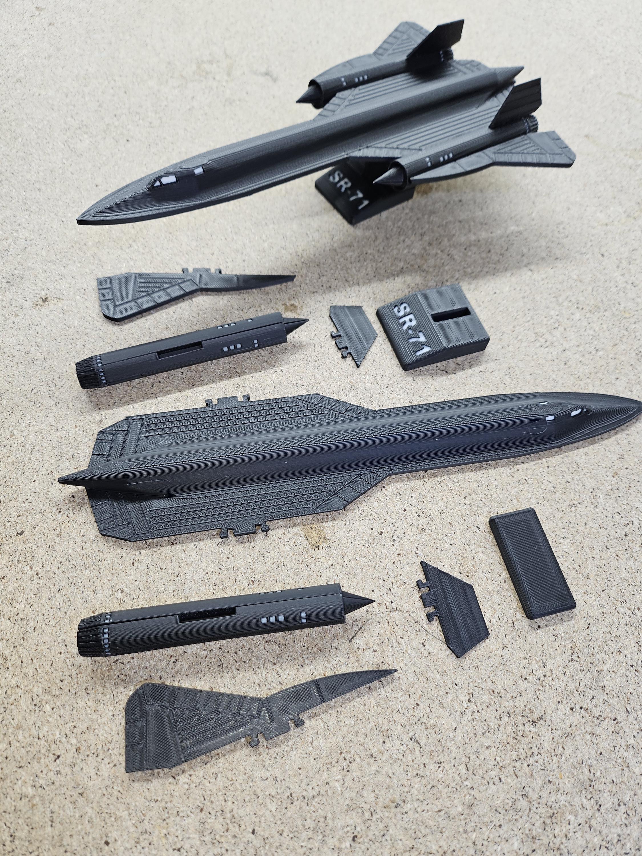 SR-71 Blackbird Model – 3D Printed Aircraft Display (etsy image id: 7925976399)