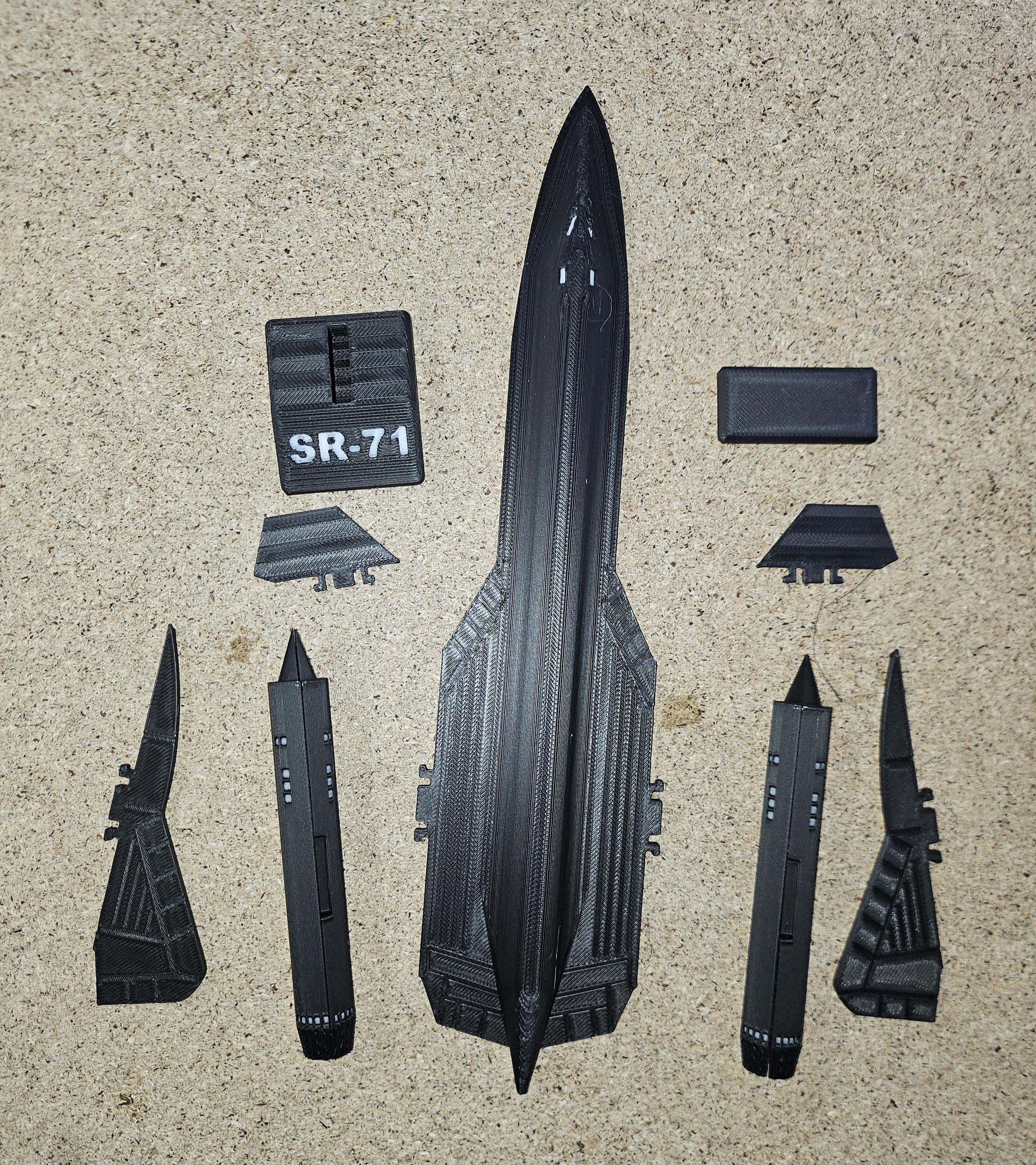 SR-71 Blackbird Model – 3D Printed Aircraft Display (etsy image id: 7925976443)
