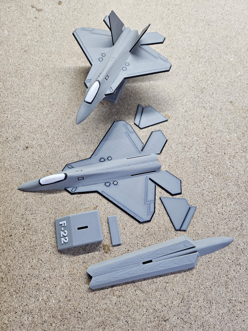 F-22 Raptor Model – 3D Printed Aircraft Display (etsy image id: 7925989581)