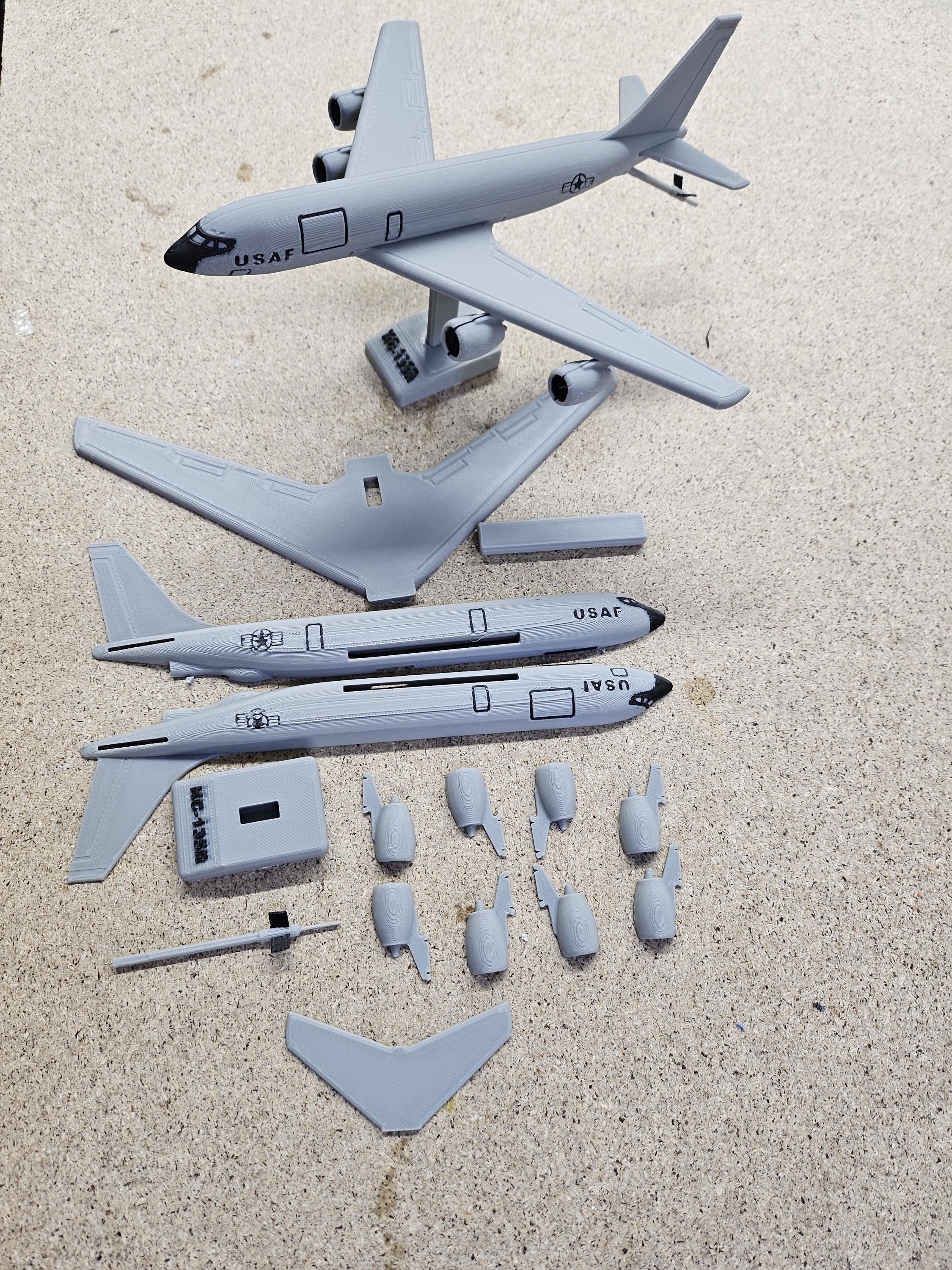 KC-135 Stratotanker Model – 3D Printed Aircraft Display (etsy image id: 7925990881)