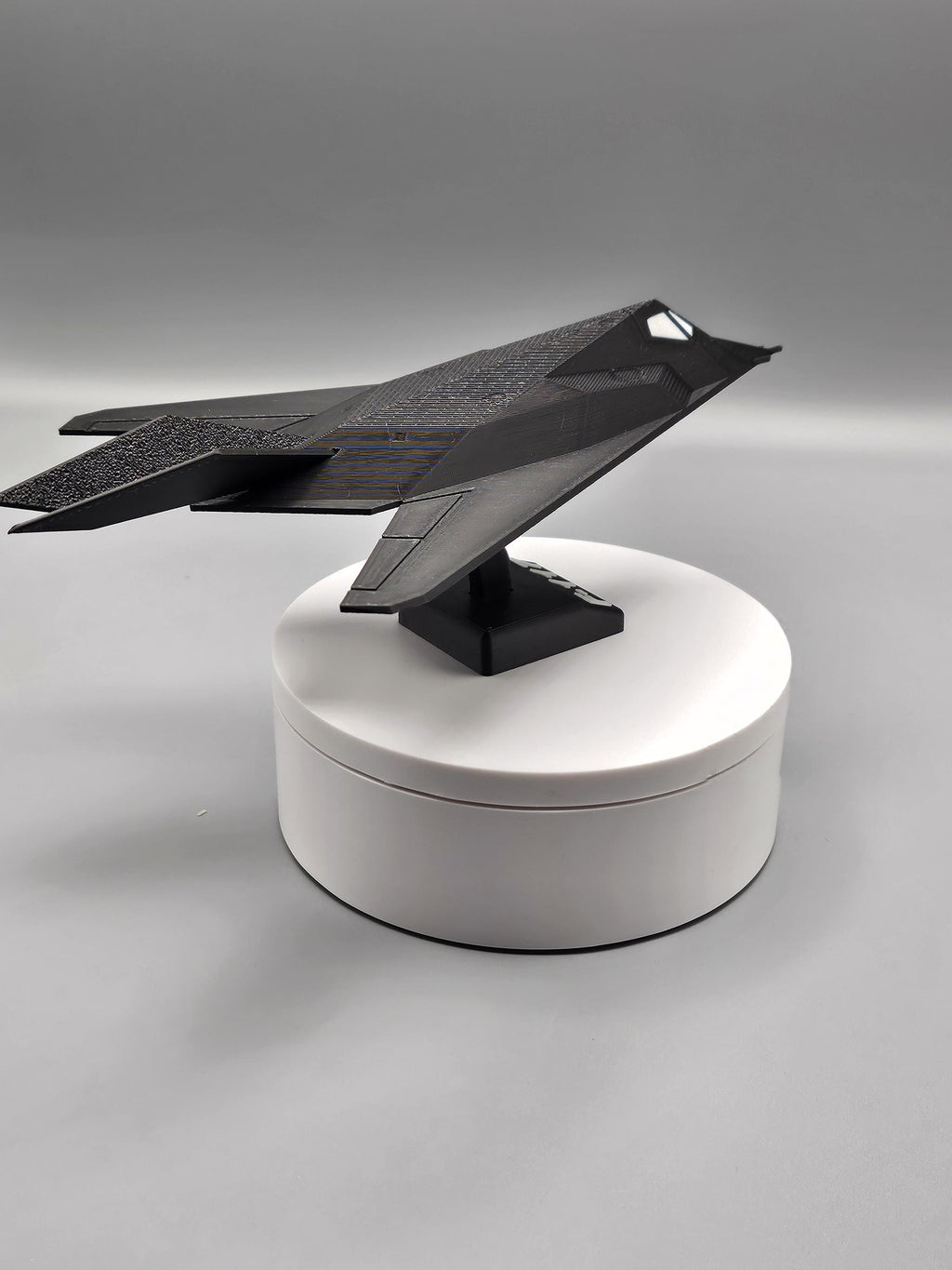 F-117 Nighthawk Model – 3D Printed Aircraft Display (etsy image id: 7925992497)