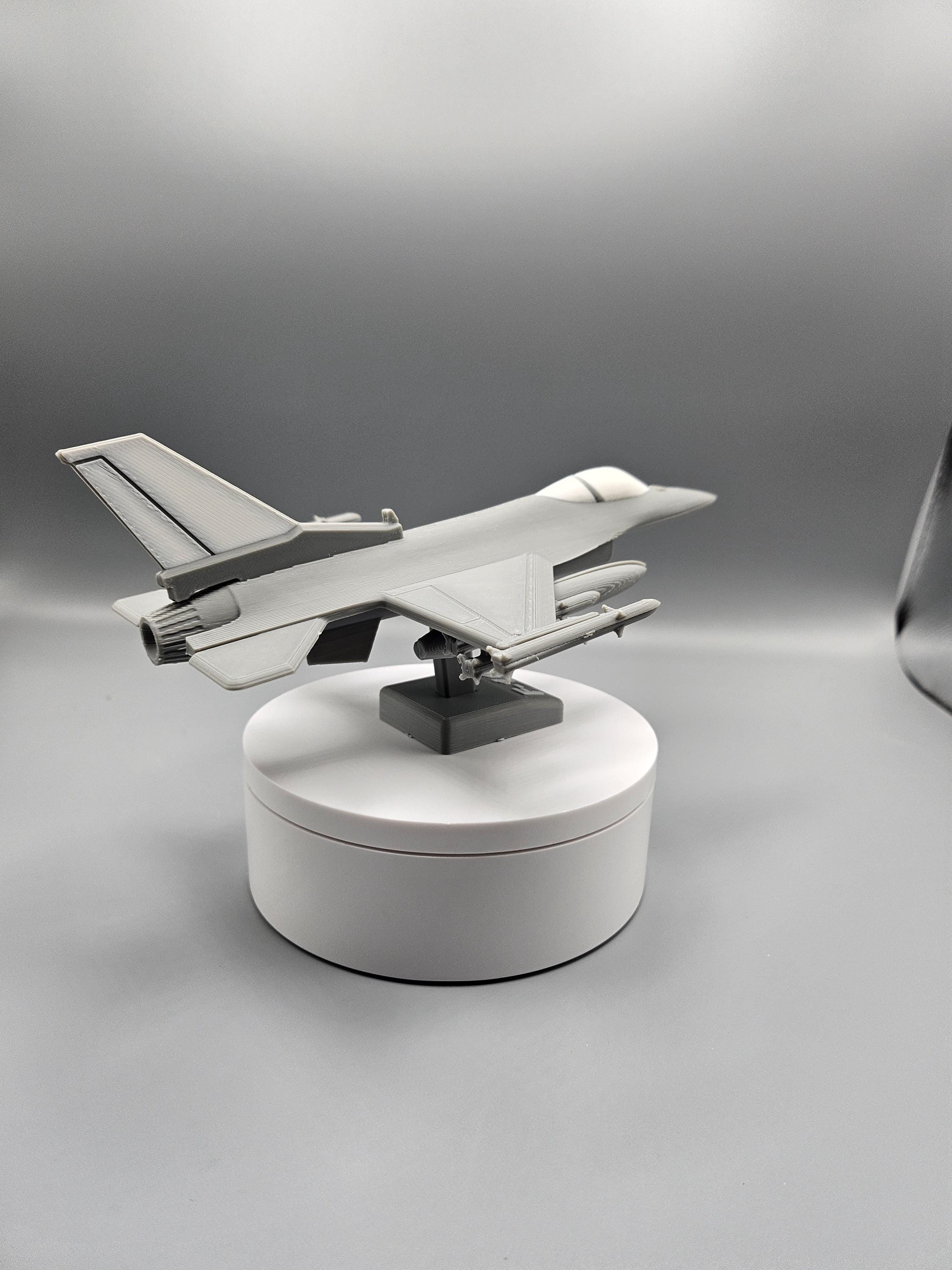 F-16 Falcon Model – 3D Printed Aircraft Display (etsy image id: 7925994085)