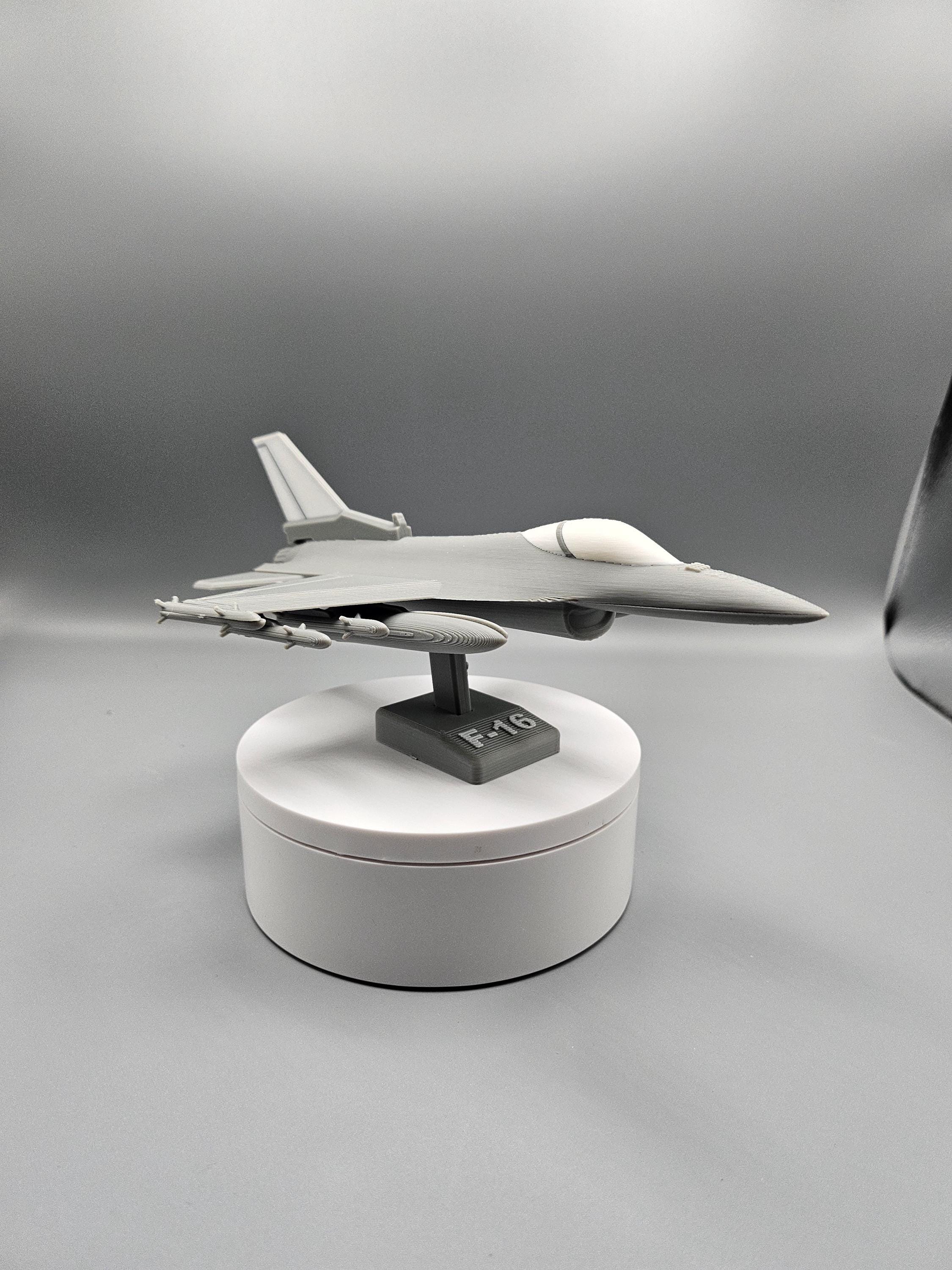 F-16 Falcon Model – 3D Printed Aircraft Display (etsy image id: 7925994263)