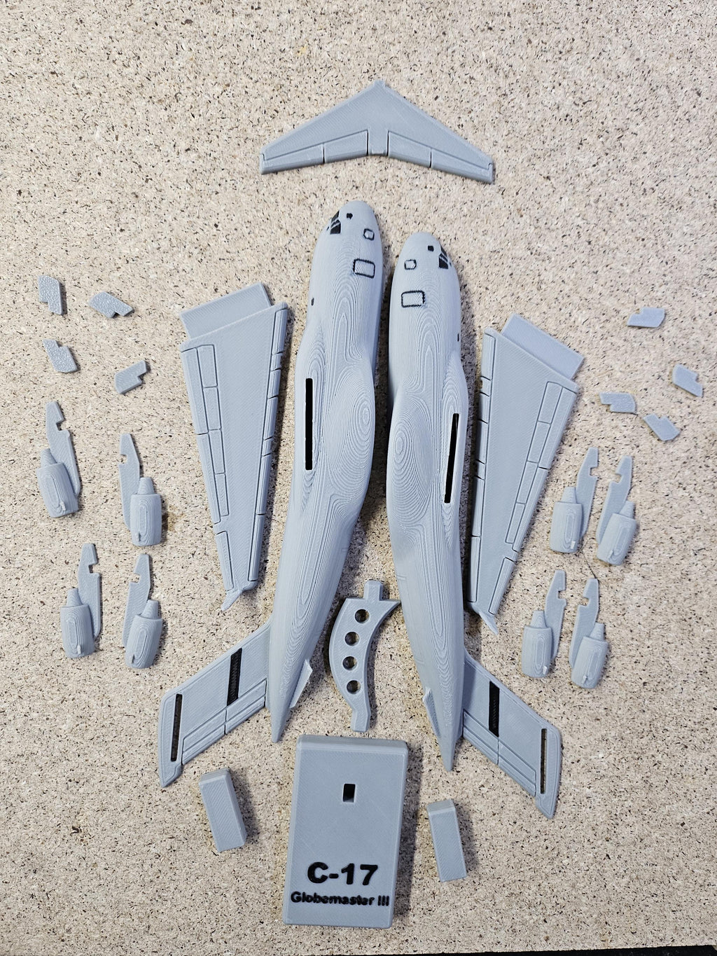 C-17 Globemaster III Model – 3D Printed Aircraft Display (etsy image id: 7926000107)