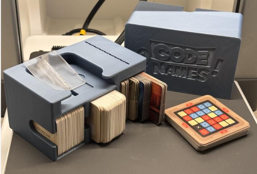 Codenames Pocket Box / Travel Case (etsy image id: 7944234367)