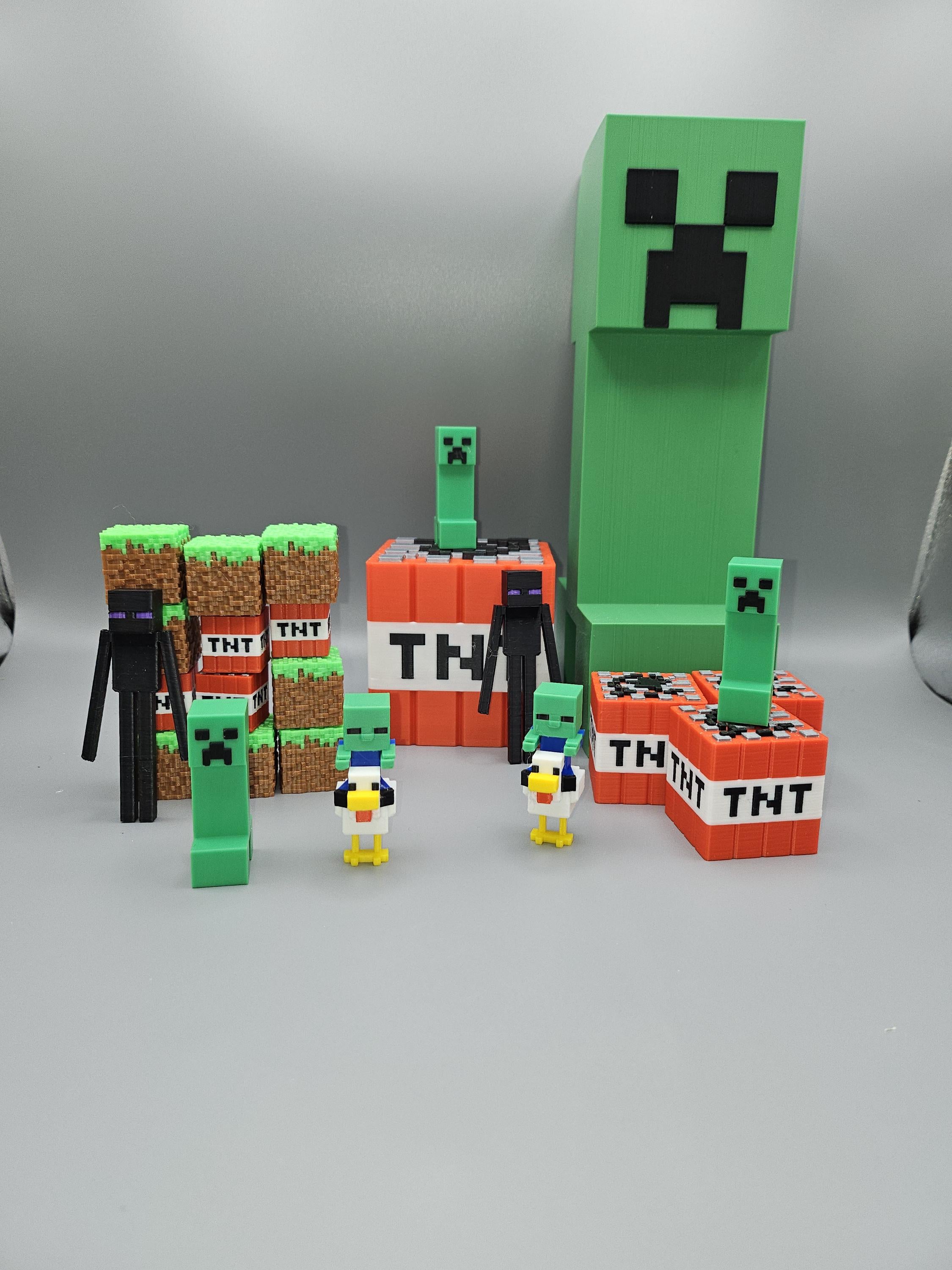 Creeper Party Decorations/Toys - Perfect for Cake Toppers or Party Bags! __etsy:8140470715